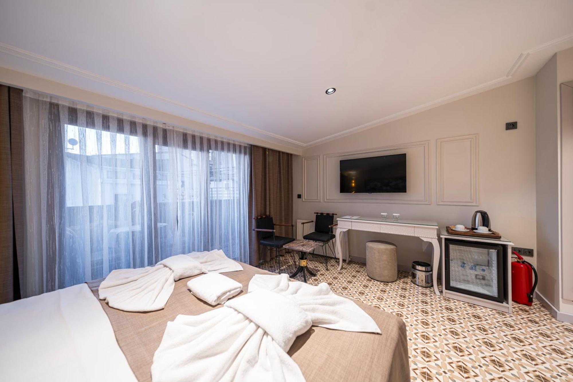 Pera Luna Premium Hotel イスタンブール エクステリア 写真