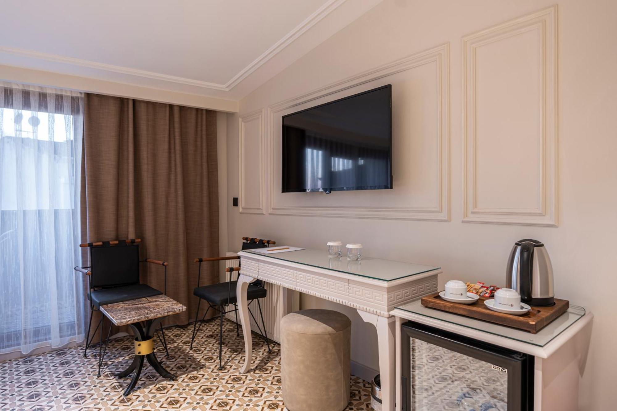 Pera Luna Premium Hotel イスタンブール エクステリア 写真