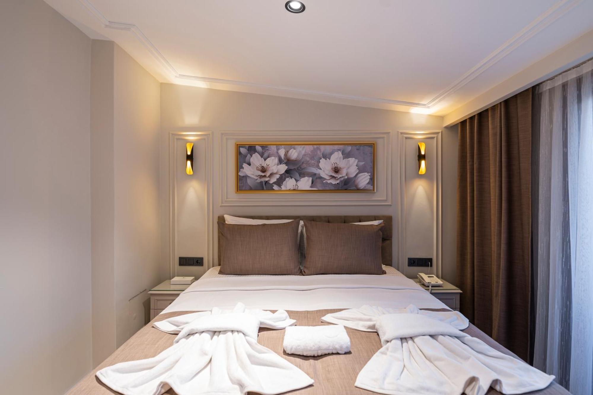 Pera Luna Premium Hotel イスタンブール エクステリア 写真