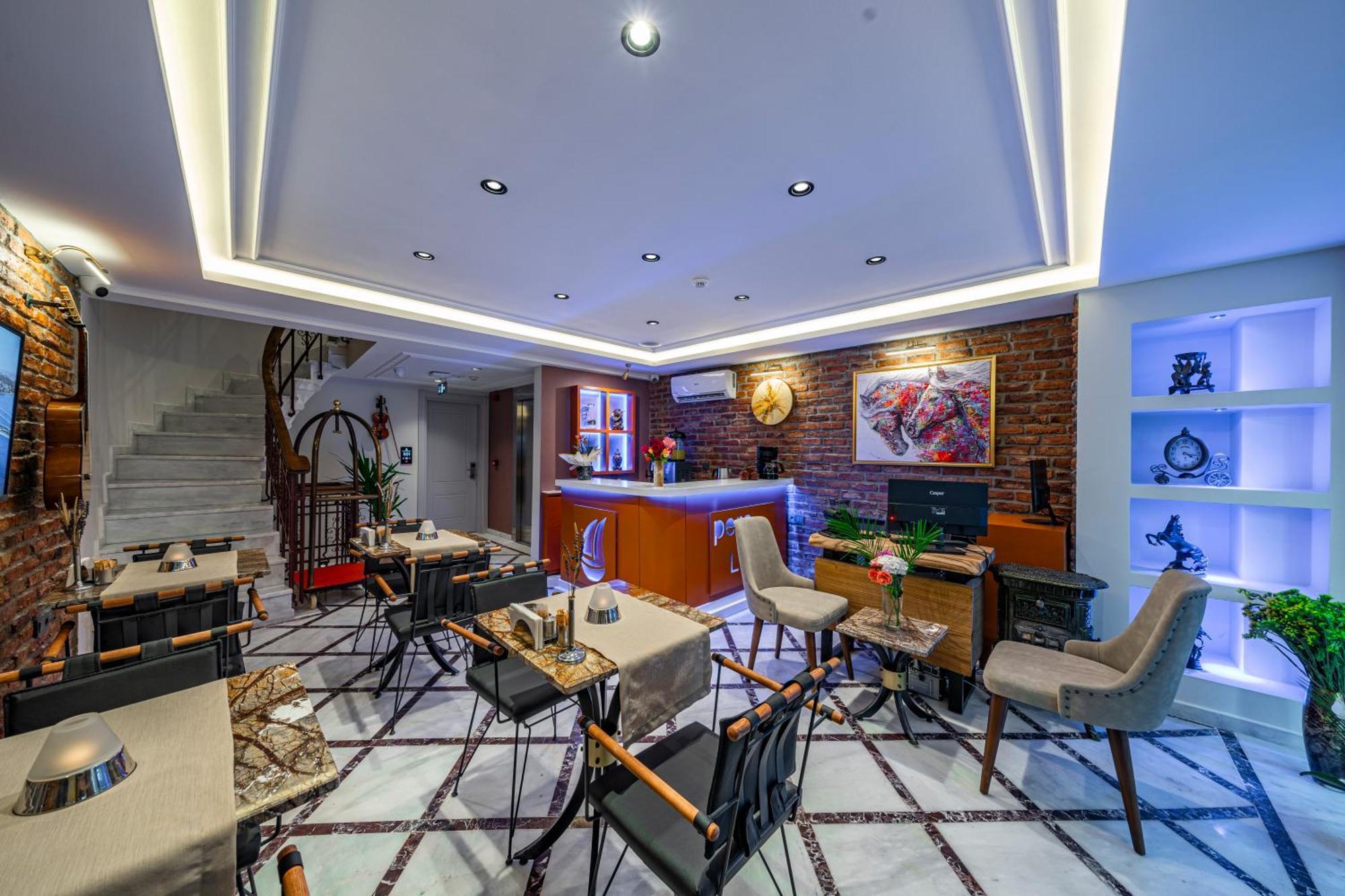 Pera Luna Premium Hotel イスタンブール エクステリア 写真
