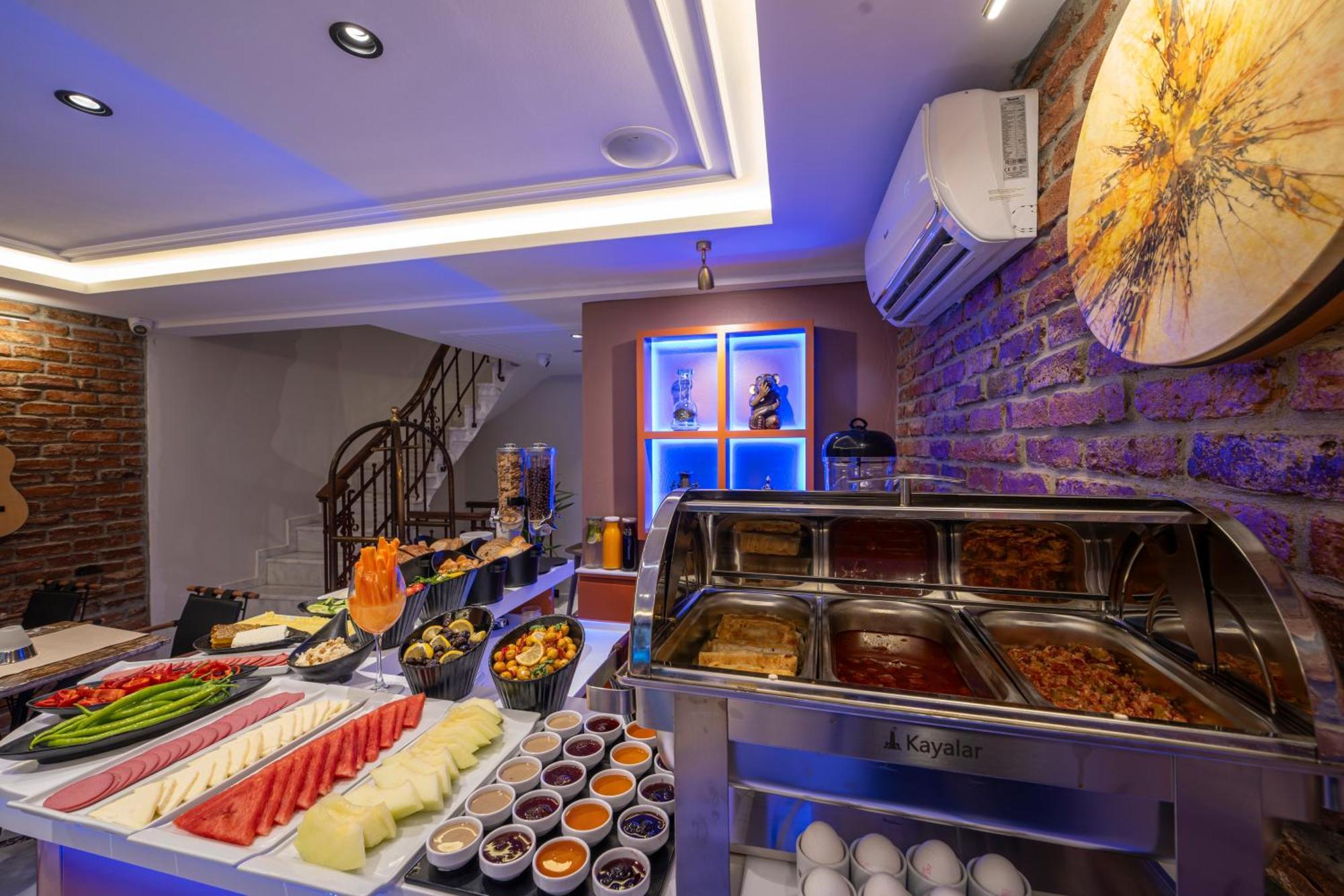 Pera Luna Premium Hotel イスタンブール エクステリア 写真