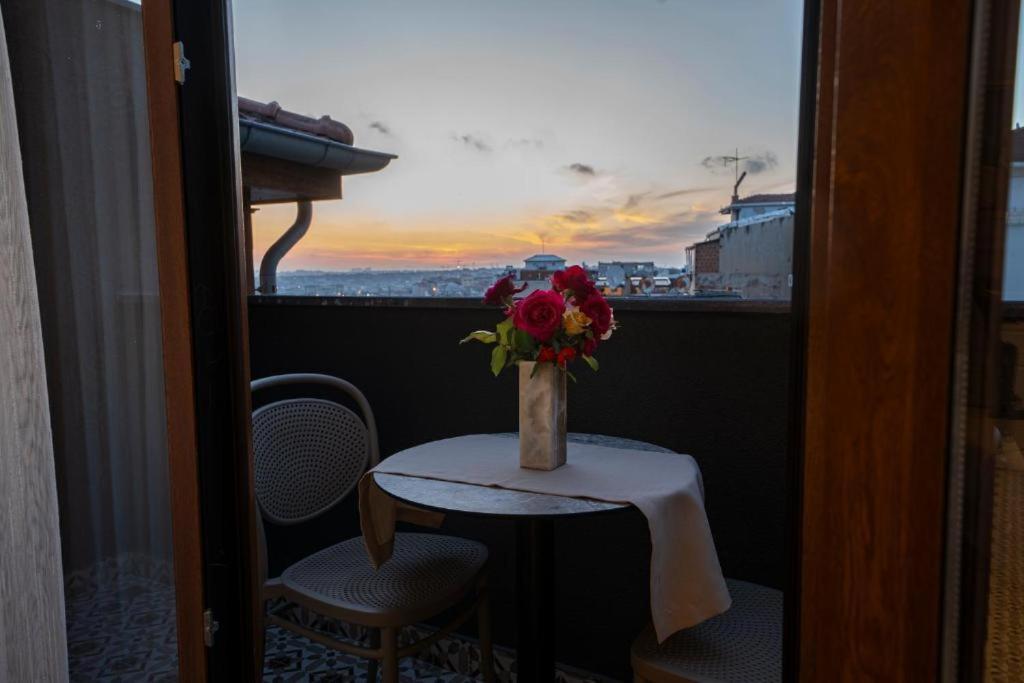 Pera Luna Premium Hotel イスタンブール エクステリア 写真